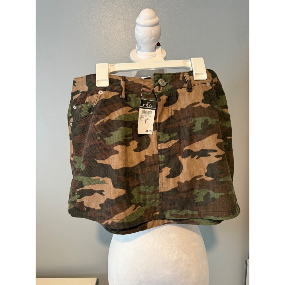 Rue21 Womens Camo Corduroy Mini Skirt Green Brown Camouflage Size L NWT